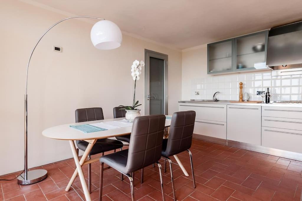 Appartamento Montenero Vista Mare Livorno Exterior foto